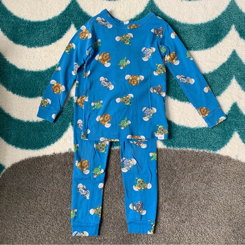 BabyGap x Star Wars Snug Fit Easter PJ Set (Blue) Size 4T.
